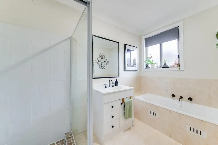 Fifth view of Homely house listing, 1/60 Francisco Crescent, Rosemeadow NSW 2560