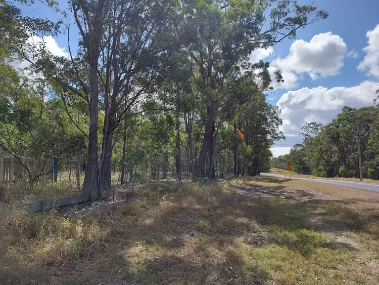 105 Barlow Street, Oakhurst QLD 4650