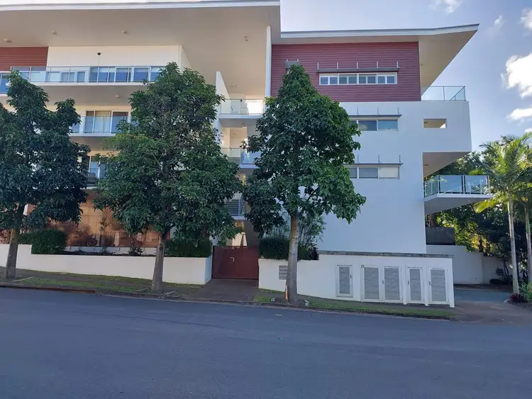Fifth view of Homely apartment listing, 2/76 Wharf Street, Maryborough QLD 4650