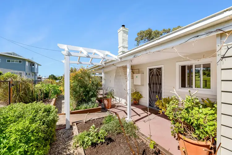 6 Waights Place, Tuross Head NSW 2537