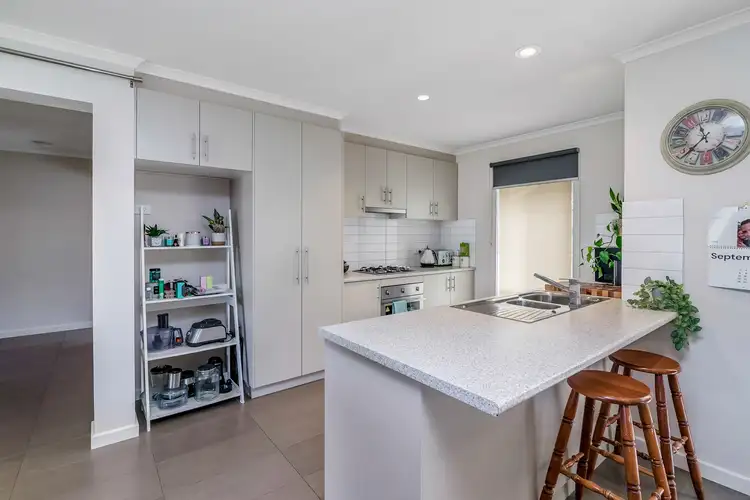 Second view of Homely house listing, 6/3-5 Murchison Street, Broadford VIC 3658