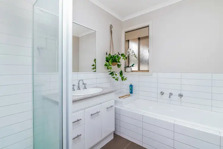 Third view of Homely house listing, 6/3-5 Murchison Street, Broadford VIC 3658
