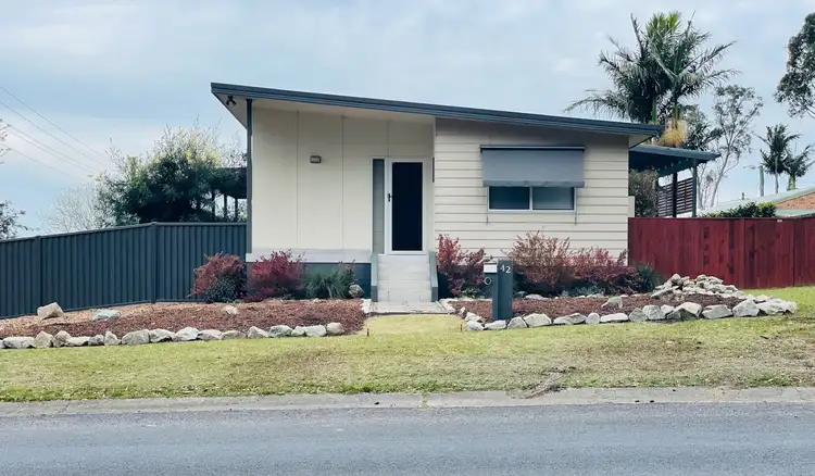 42 Hector McWilliam Drive, Tuross Head NSW 2537