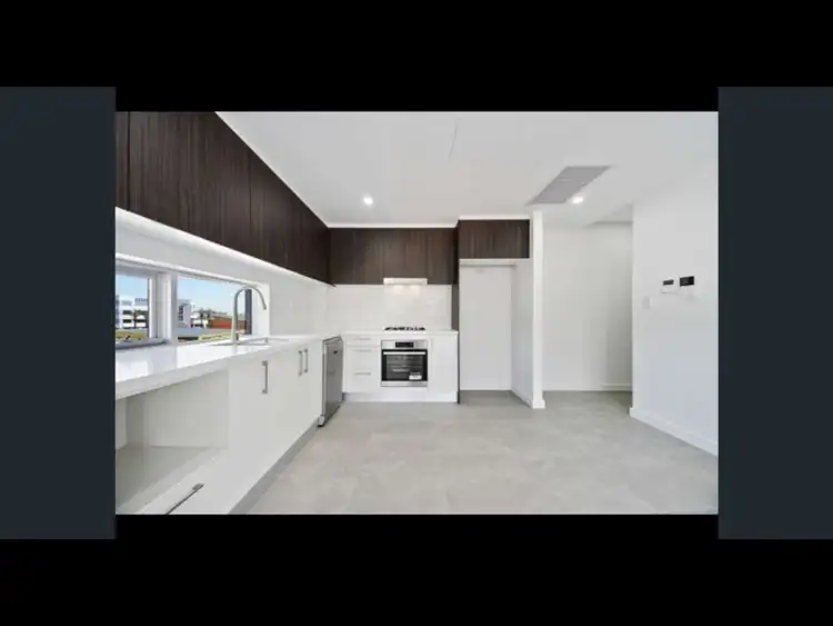 G03/8 Monash Road