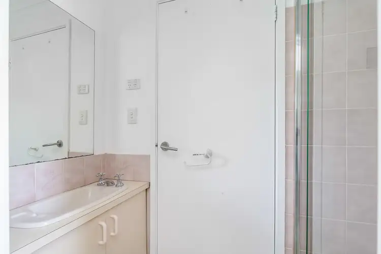 Fourth view of Homely house listing, 2 Donaldson Drive, Broadford VIC 3658