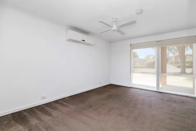 Sixth view of Homely house listing, 2 Donaldson Drive, Broadford VIC 3658