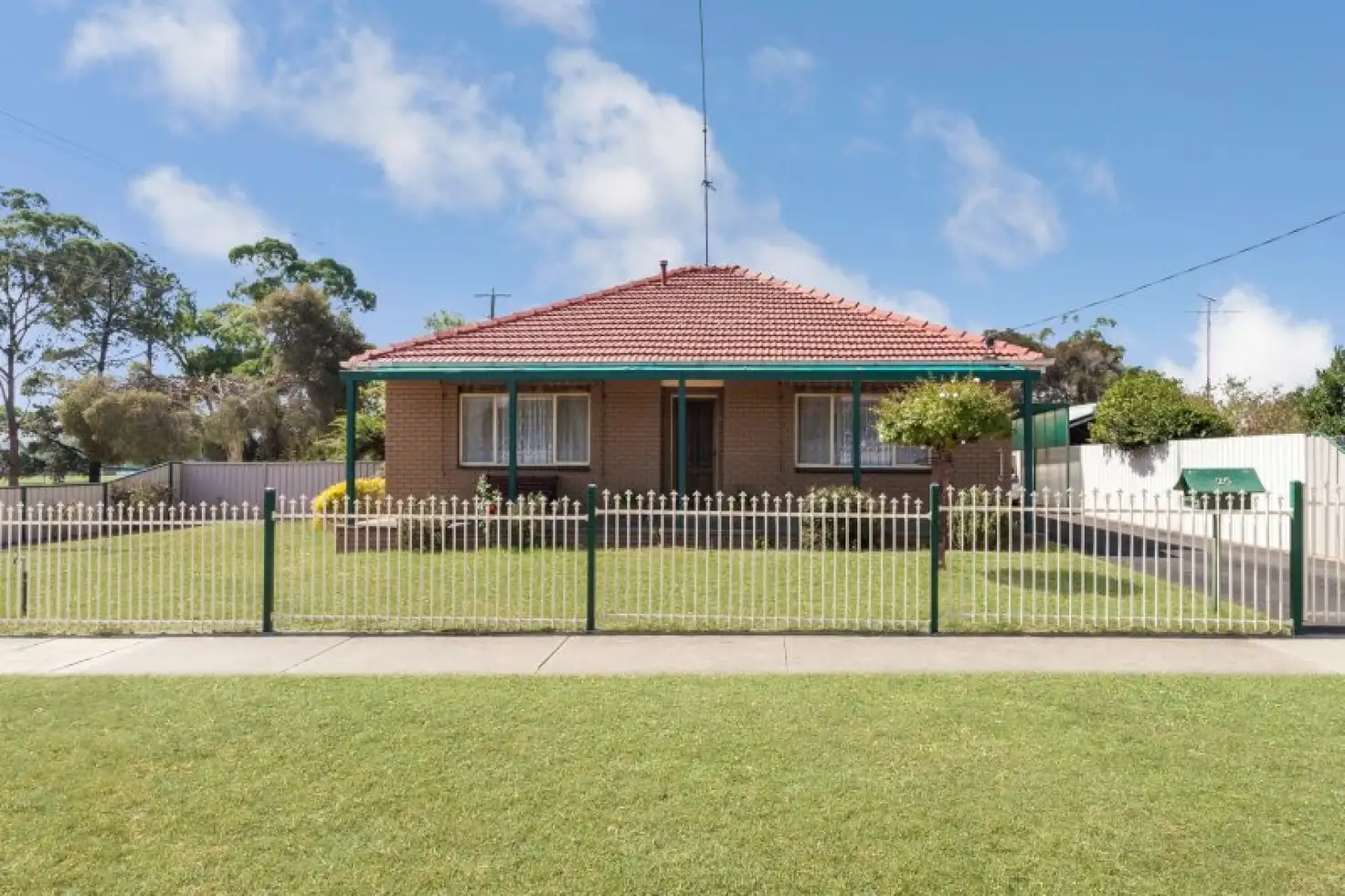 Main view of Homely house listing, 25 Hamilton Street, Broadford VIC 3658