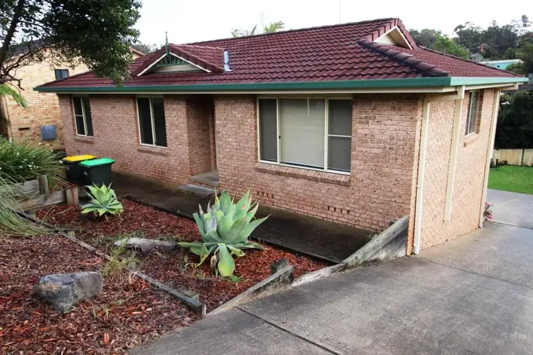 6 River Oak  Crescent, Scotts Head NSW 2447