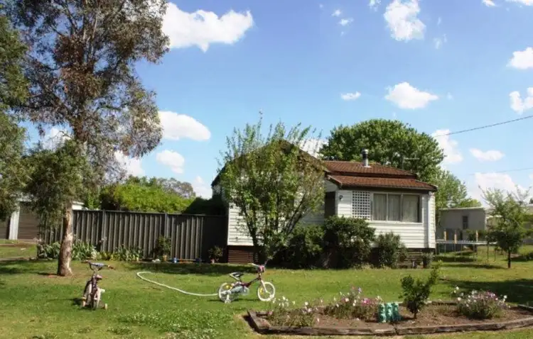 35 Cox Lane, Coolah NSW 2843