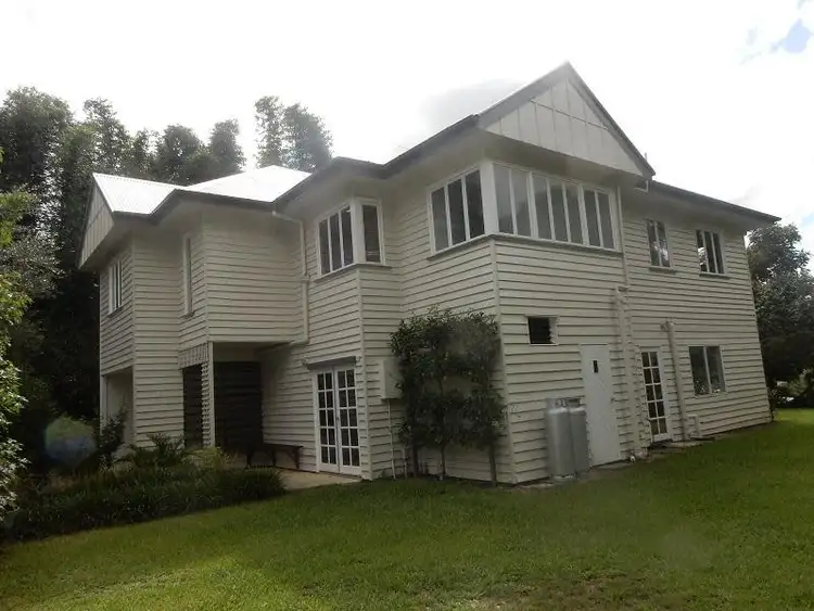 10 Bowman Street, Kin Kin QLD 4571