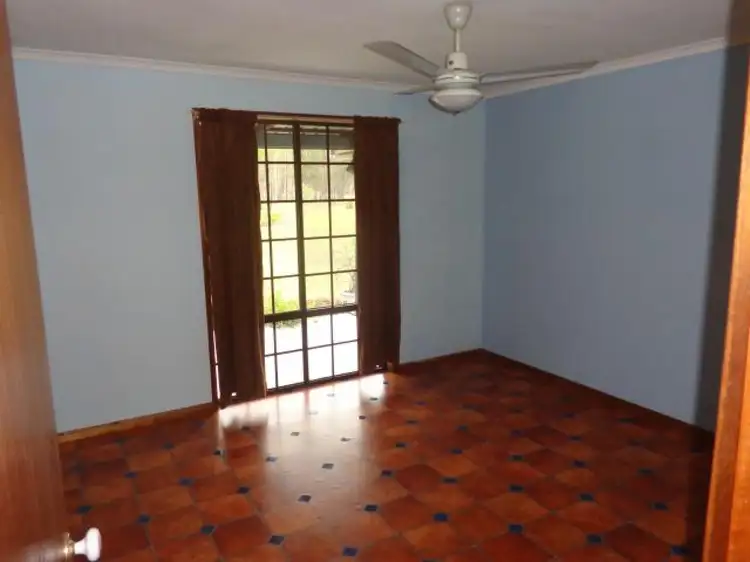 23 Kent Parade, Torbanlea QLD 4662
