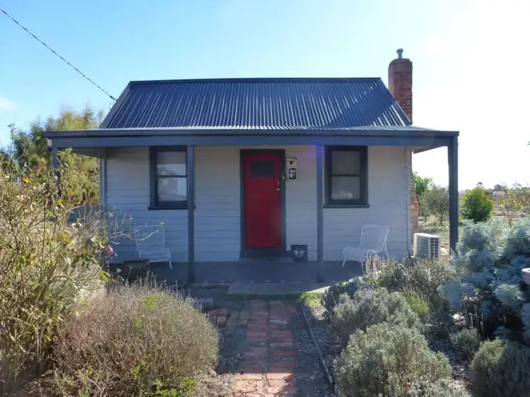 49 Smeaton  Road, Clunes VIC 3370