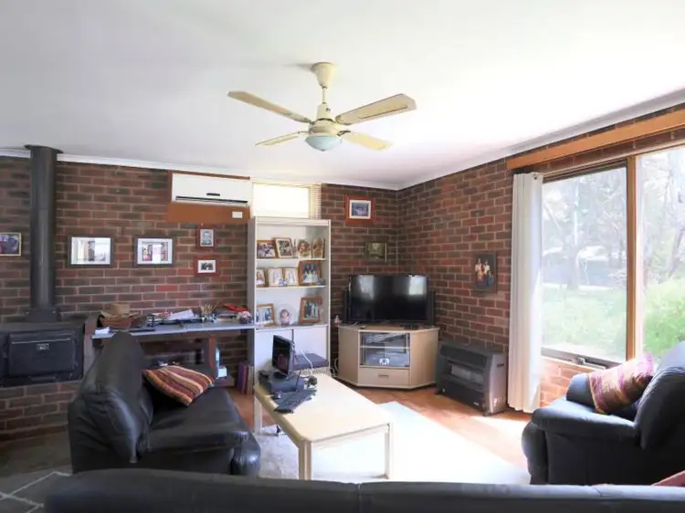76 Fairview Road, Clunes VIC 3370