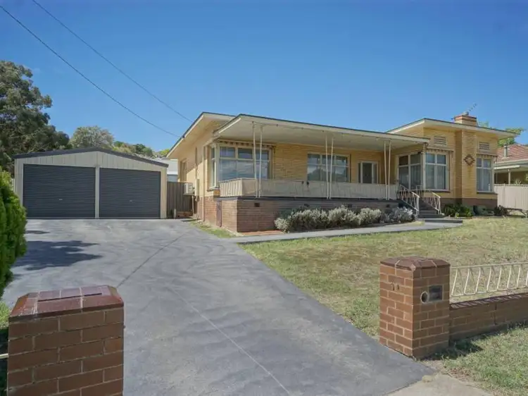 9 Ligar Street, Clunes VIC 3370