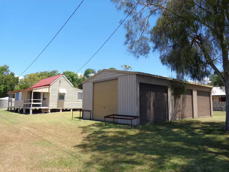 12 Scrimshaw Place, Boonooroo QLD 4650
