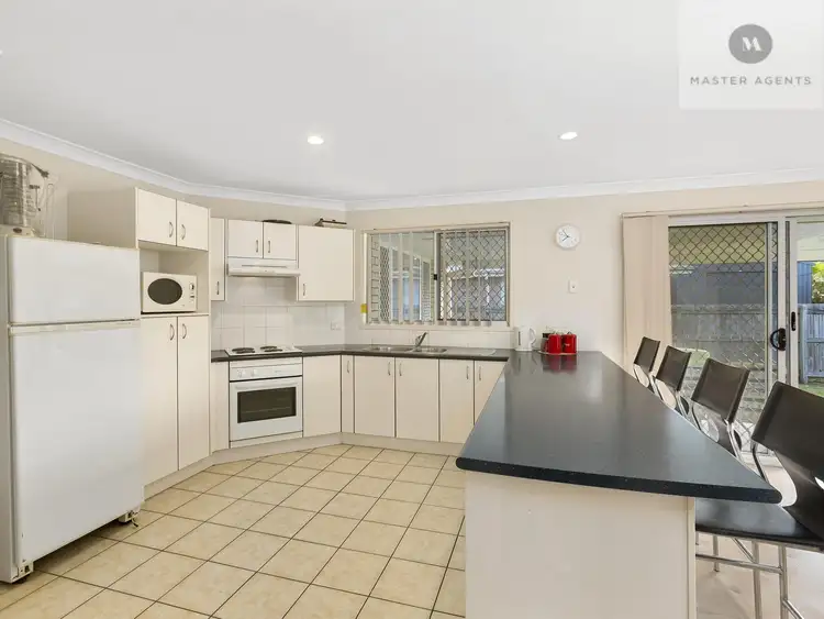 12 Lake Cooloola Court, Logan Reserve QLD 4133