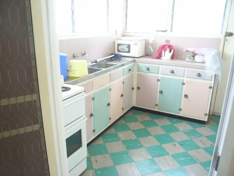 Seventh view of Homely house listing, 90 Eleventh  Avenue, Home Hill QLD 4806