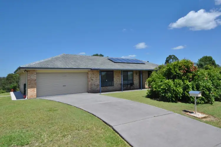 91 Preston Drive, Macksville NSW 2447