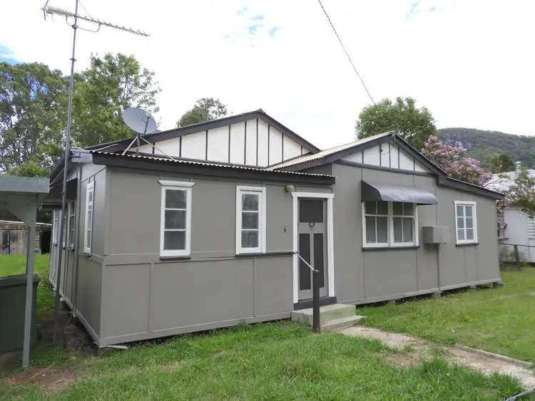 6 Stephen Street, Urbenville NSW 2475