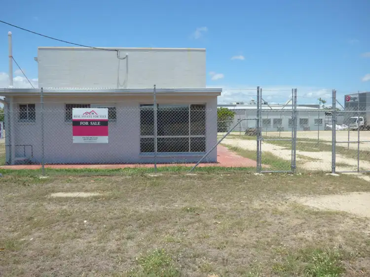7 GREGORY Street, Bowen QLD 4805