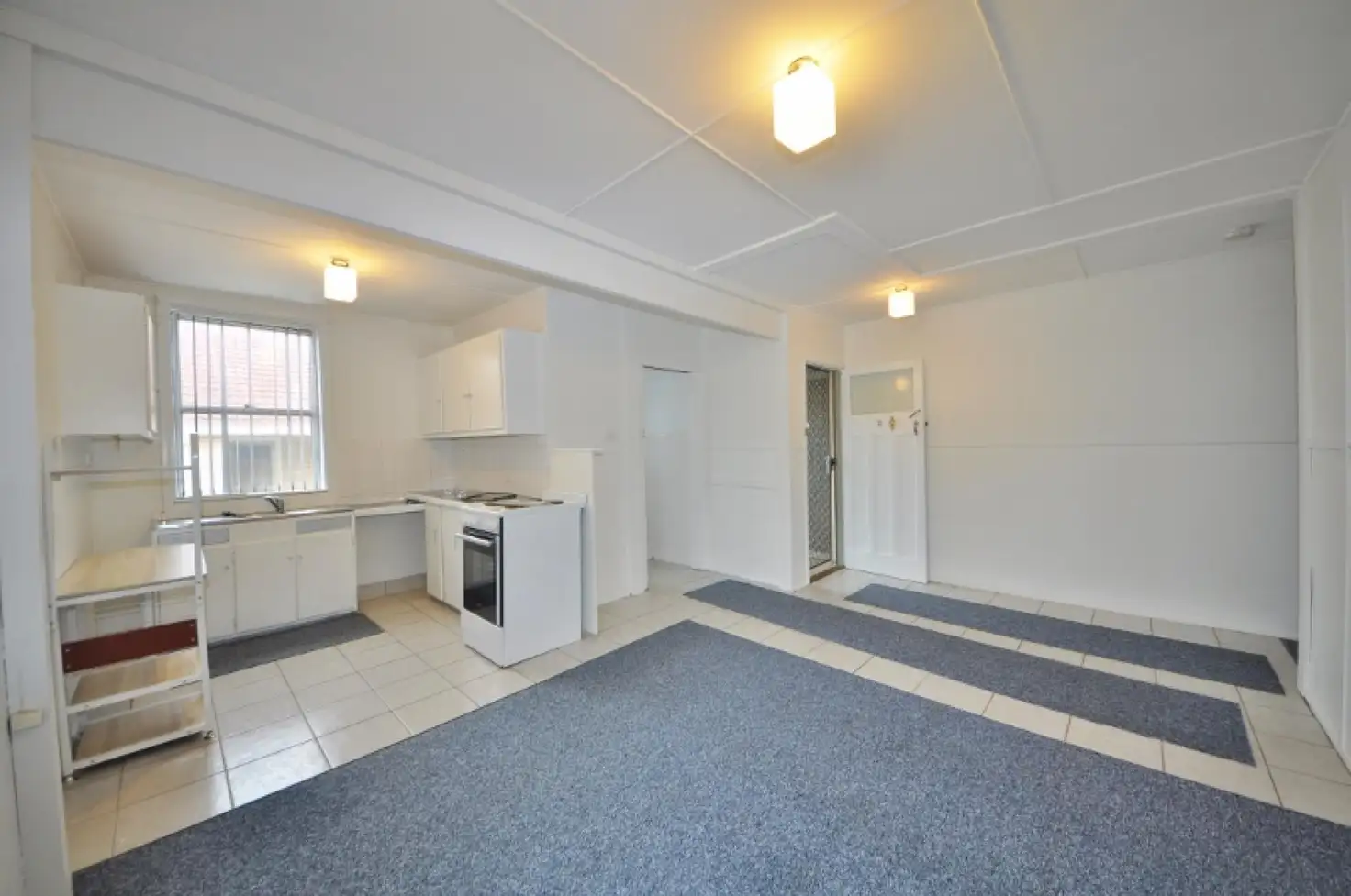 Main view of Homely house listing, 2/40 Wallace Street, Macksville NSW 2447