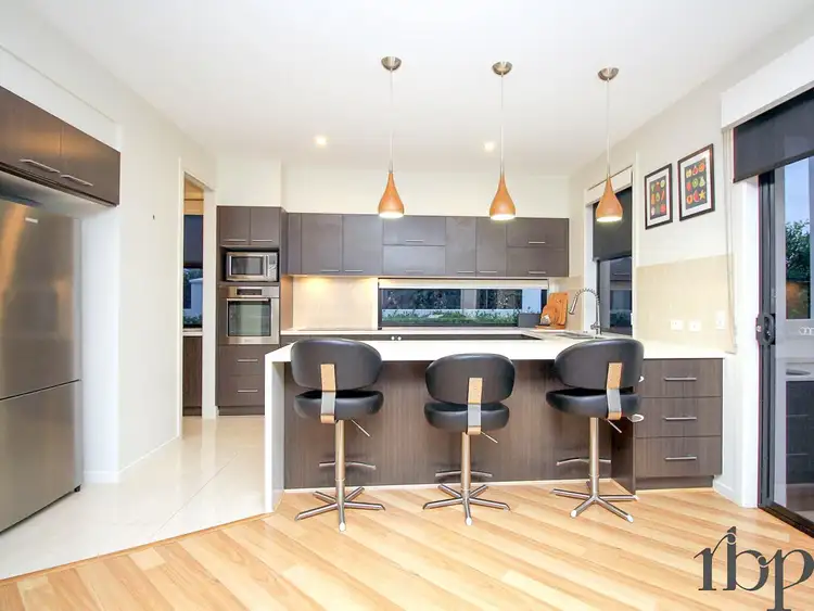 Fifth view of Homely house listing, 100 Ridgeview Street, Carindale QLD 4152