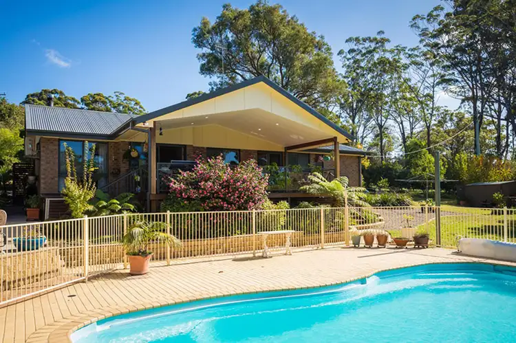 8 Nolan Drive, Tura Beach NSW 2548