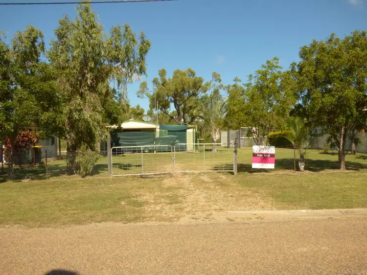 25 Pitcain Street, Bowen QLD 4805