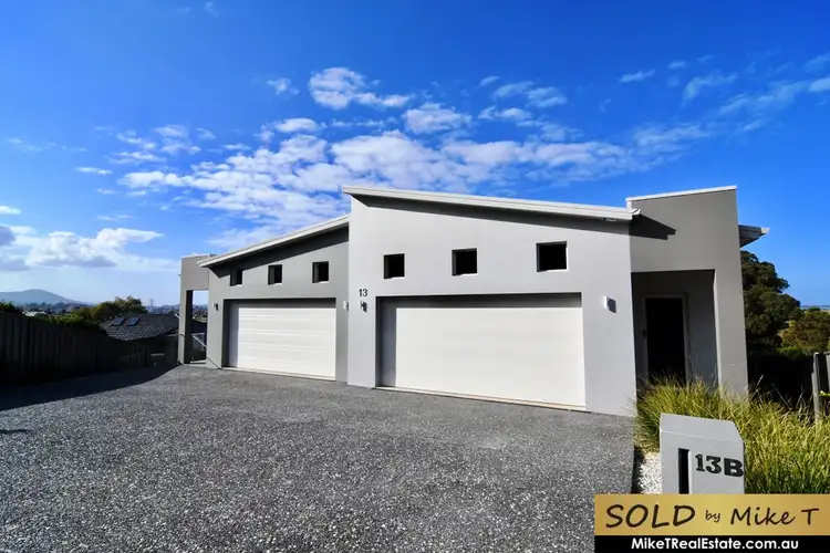 13b Woombye Close, Koonawarra NSW 2530