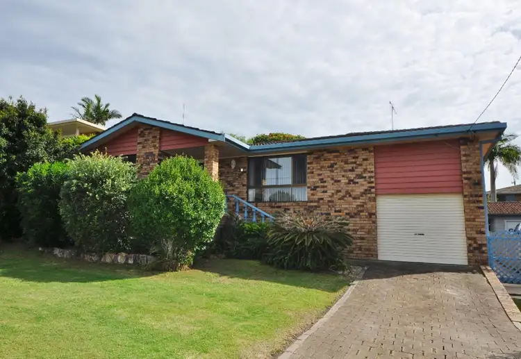 8 Raleigh Street, Scotts Head NSW 2447
