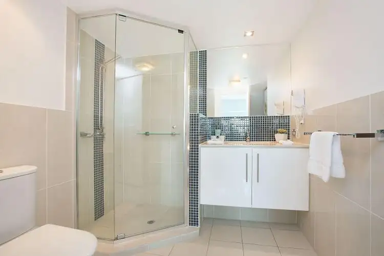 Fifth view of Homely apartment listing, 107/185 Redcliffe Parade, Redcliffe QLD 4020