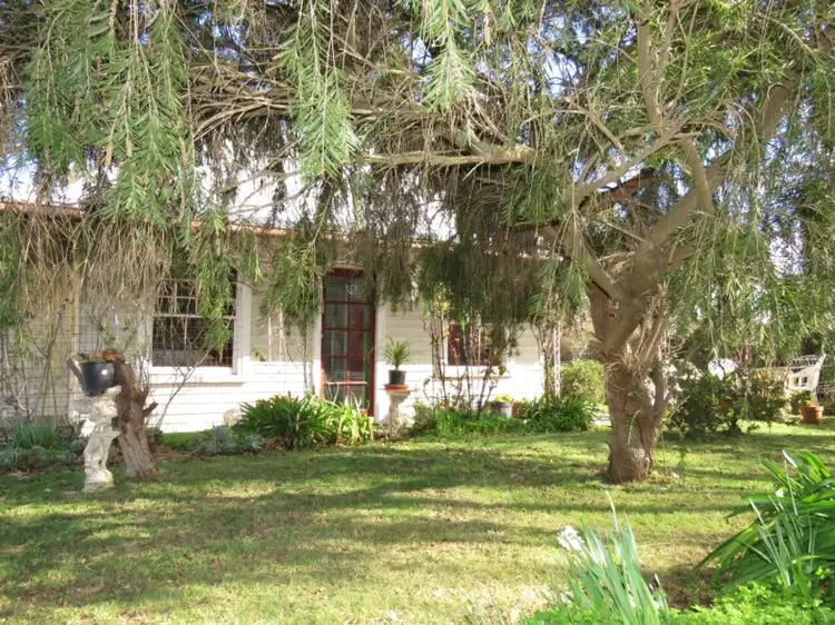 52 Talbot  Road, Clunes VIC 3370