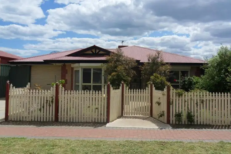15 Arnold Street, Ottoway SA 5013