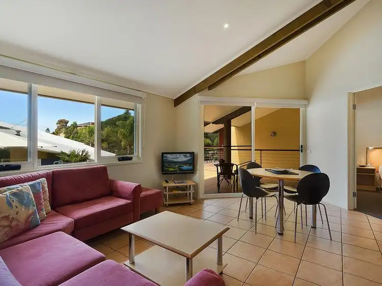 Sixth view of Homely unit listing, 18a & 18b / 17 John Taylor Crescent, Tathra NSW 2550