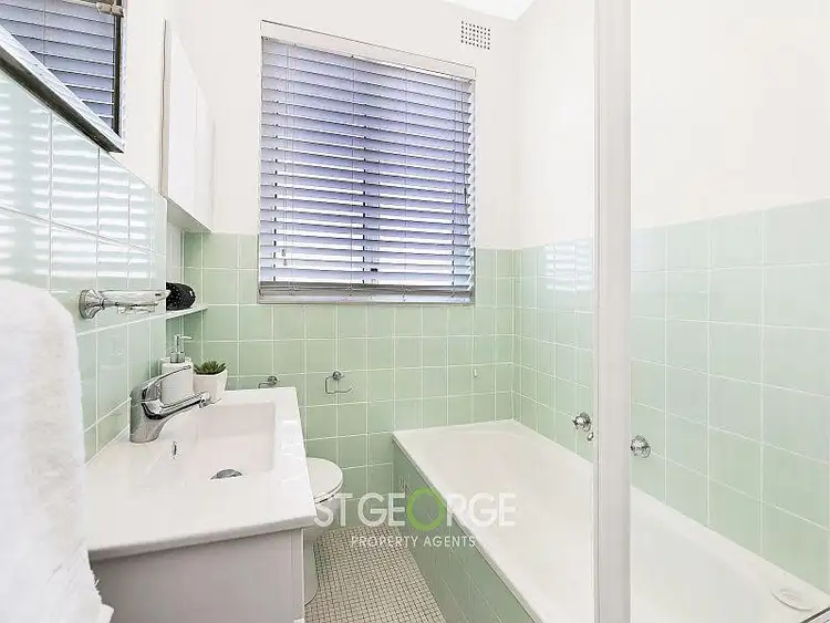 Sixth view of Homely apartment listing, 6a/36 Albyn  Street, Bexley NSW 2207