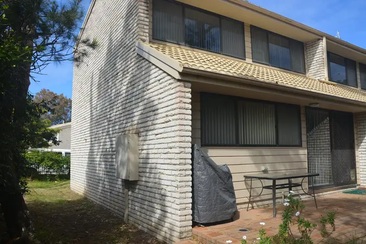 5/2 Massey  Street, Broulee NSW 2537