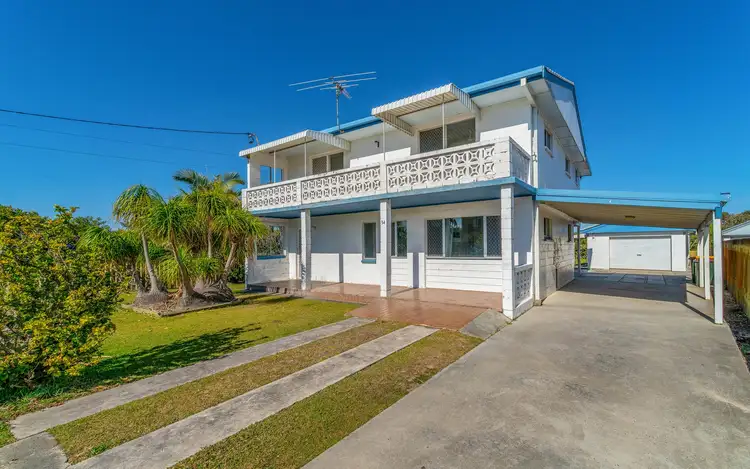 34 Honeysuckle  Street, Brooms Head NSW 2463