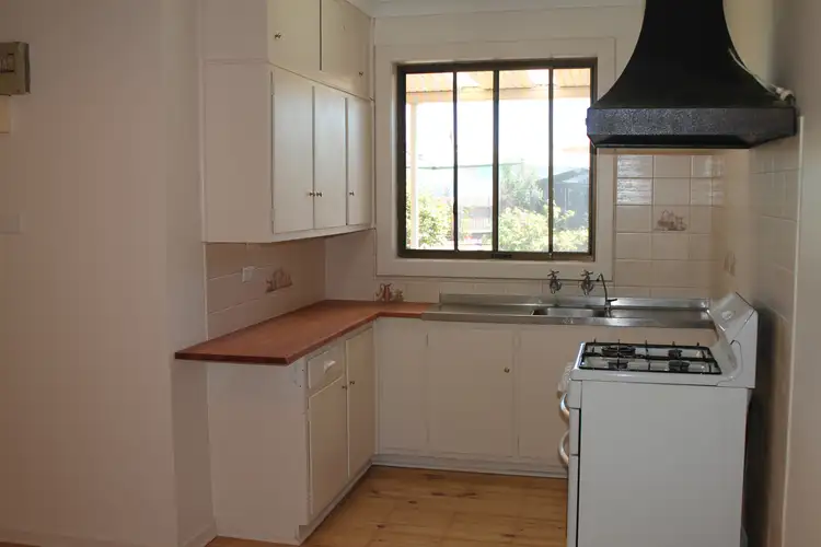 Fifth view of Homely semi-detached listing, 37 Gladstone Crescent, Mansfield Park SA 5012