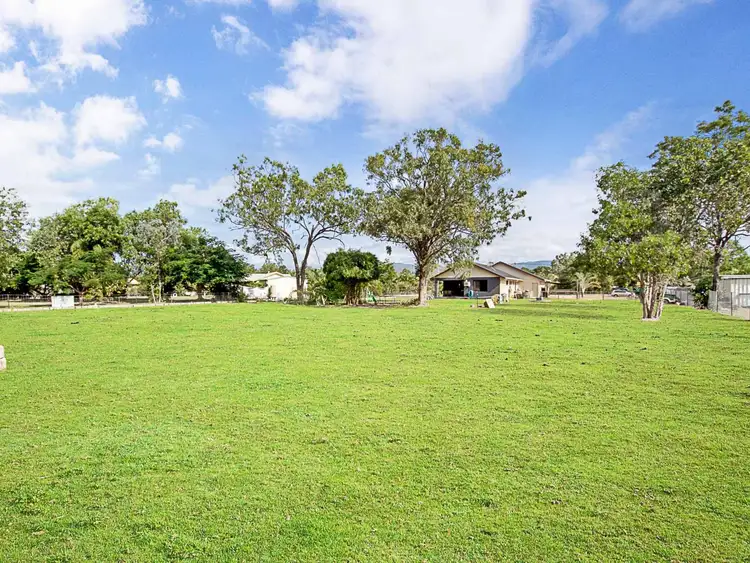 18 Blue Mountain Drive, Bluewater QLD 4818