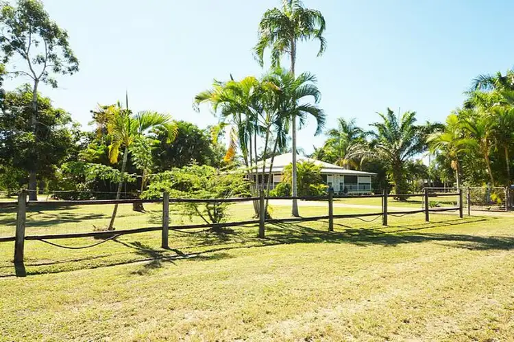 102 Blue Mountain Drive, Bluewater QLD 4818