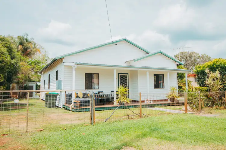 9 First  Avenue, Stuarts Point NSW 2441