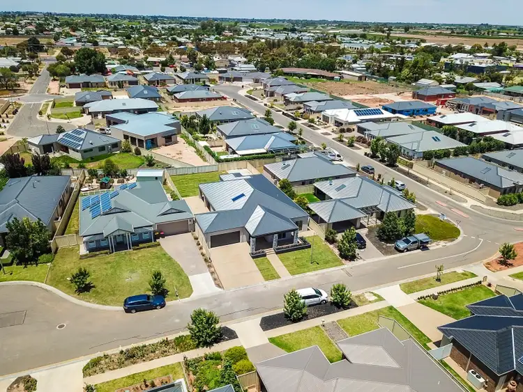 Fourth view of Homely house listing, 11 Cosgrove Court, Mildura VIC 3500