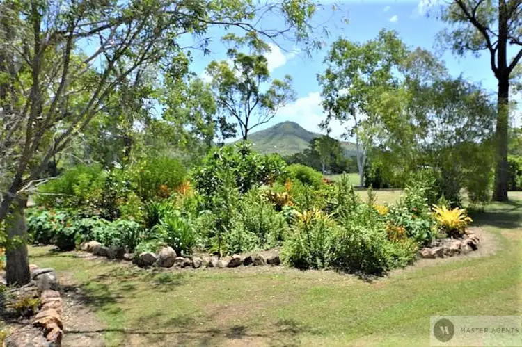 Second view of Homely house listing, 33 Thunderbolt  Drive, Oak Valley QLD 4811