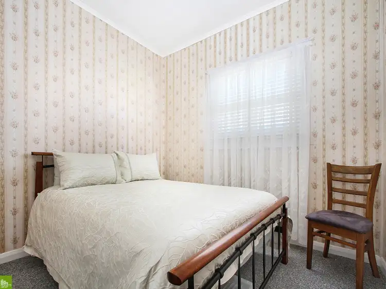 Sixth view of Homely house listing, 29 Lake Heights  Road, Lake Heights NSW 2502