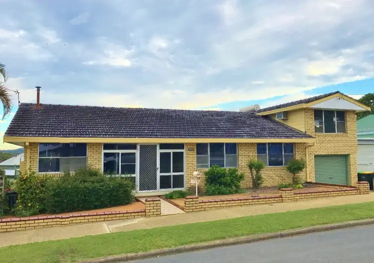 46 Wallace Street, Macksville NSW 2447
