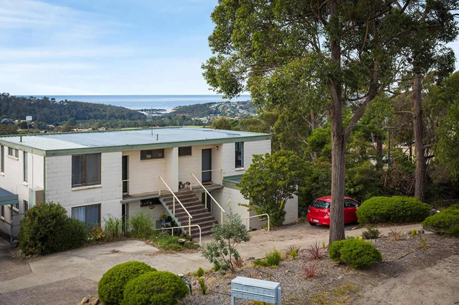 Main view of Homely unit listing, 1/121-123 Merimbula Drive, Merimbula NSW 2548