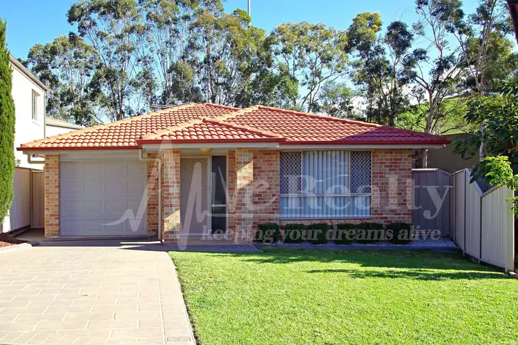 7 Mint Close, Casula NSW 2170