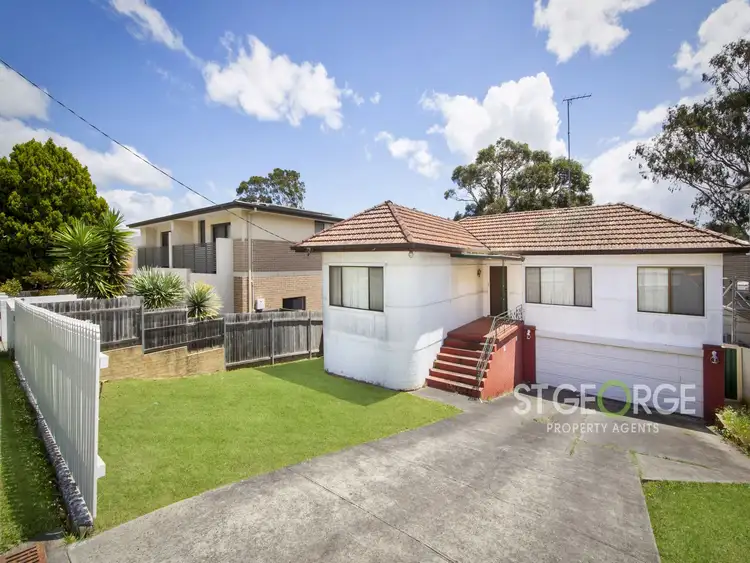 Fourth view of Homely house listing, 35 Mavis  Avenue, Peakhurst NSW 2210