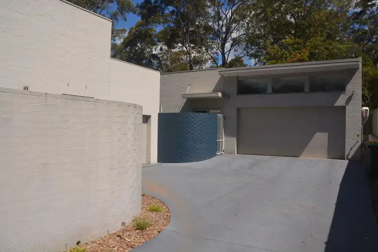 2/19 Hilmer  Avenue, Mossy Point NSW 2537