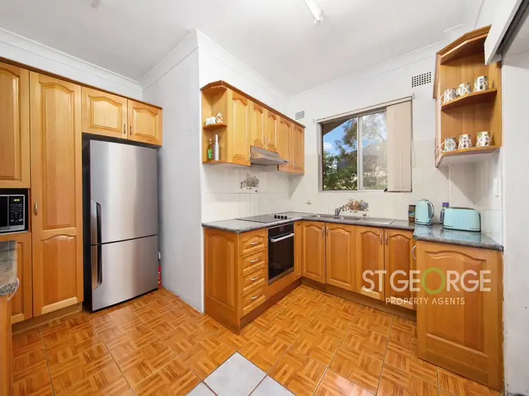 Third view of Homely apartment listing, 8/6 Short Street, Kogarah NSW 2217